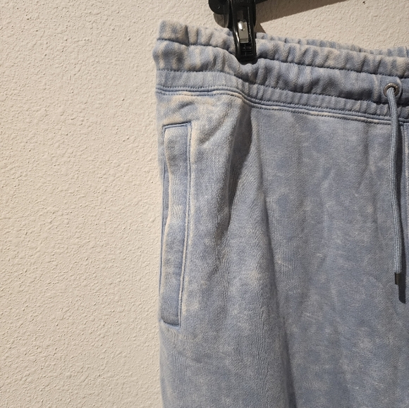 Women's Jordan Flight Fleece Washed Fleece Sweatpants - Picture 10 of 12